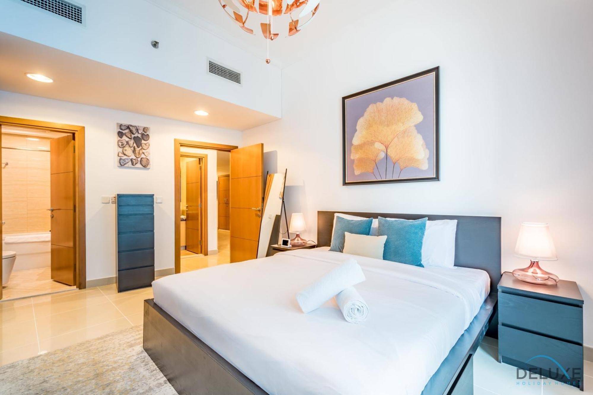 Apartment Charming 1br At Ocean Heights Marina By Deluxe Homes