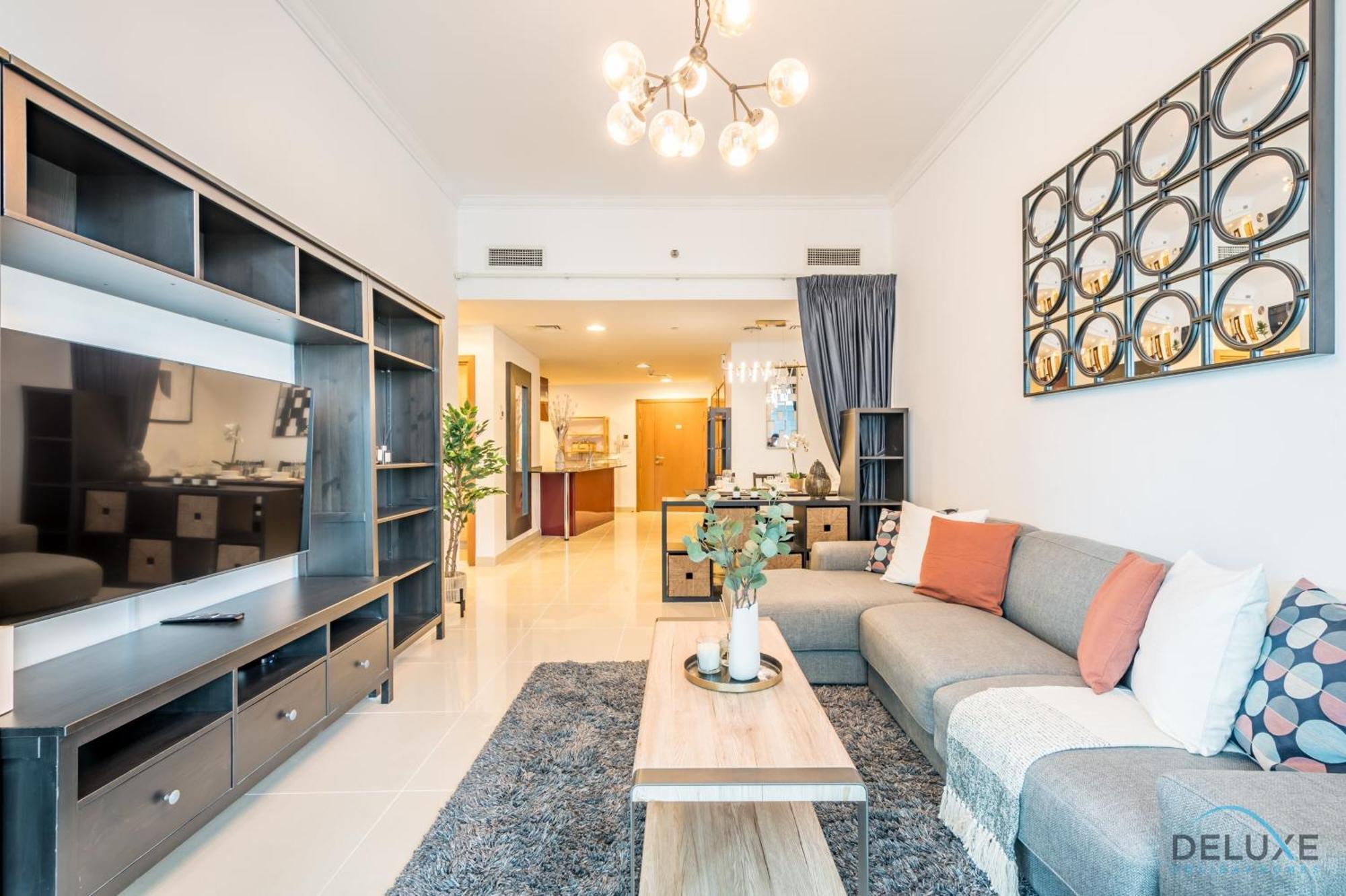 Apartment Charming 1br At Ocean Heights Marina By Deluxe Homes