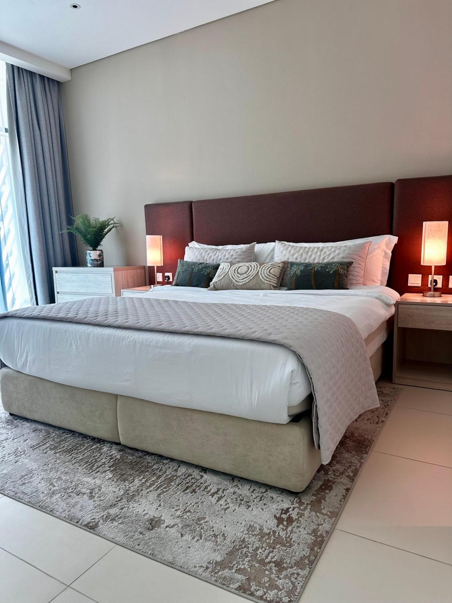 Luxury 5 Star In Seven Residences West Beach Palm Jumeirah With Sea View, Private Beach, Rooftop Pool Apartment