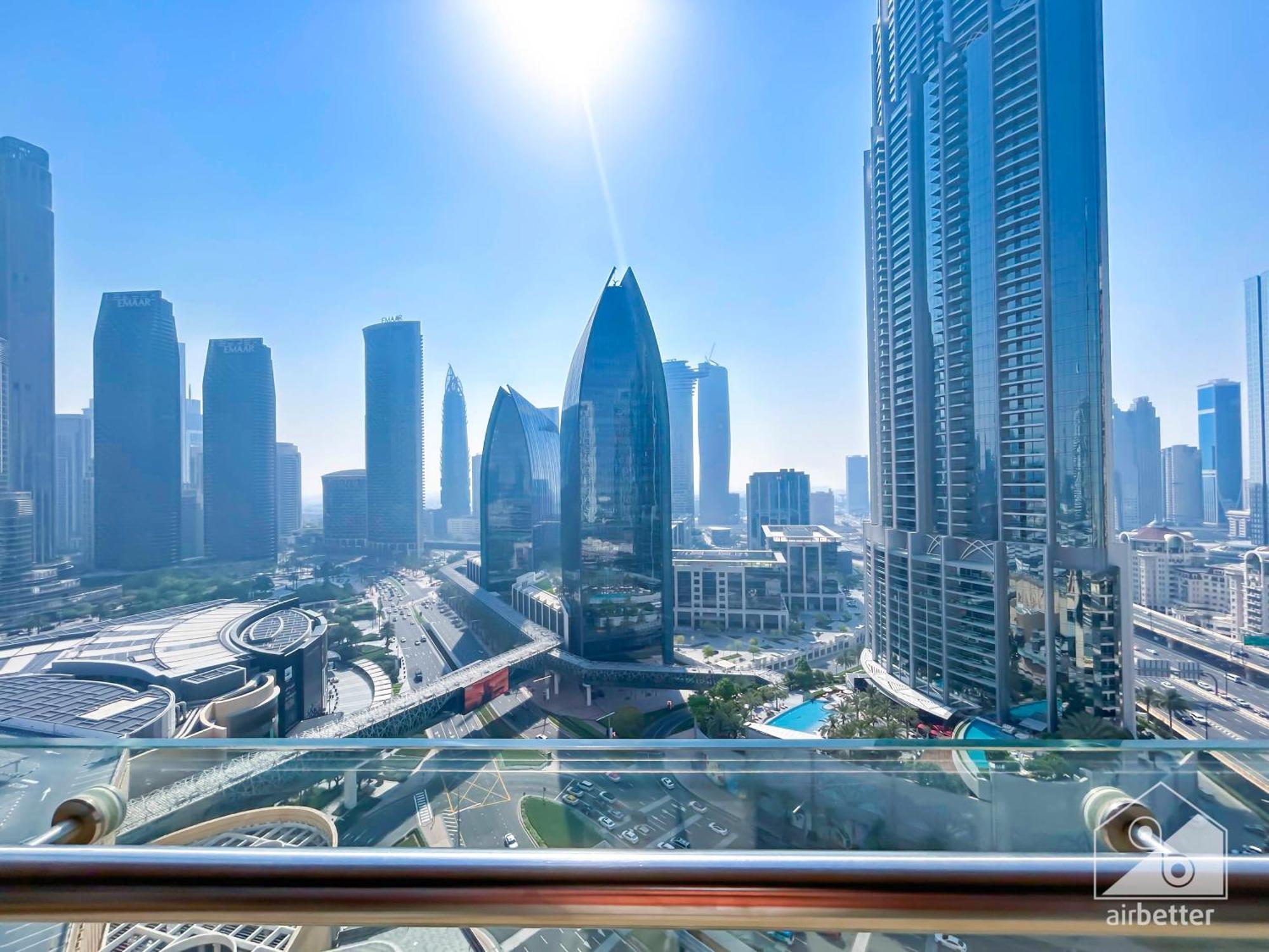 Mall Downtown Luxury With Balcony & View Apartment *