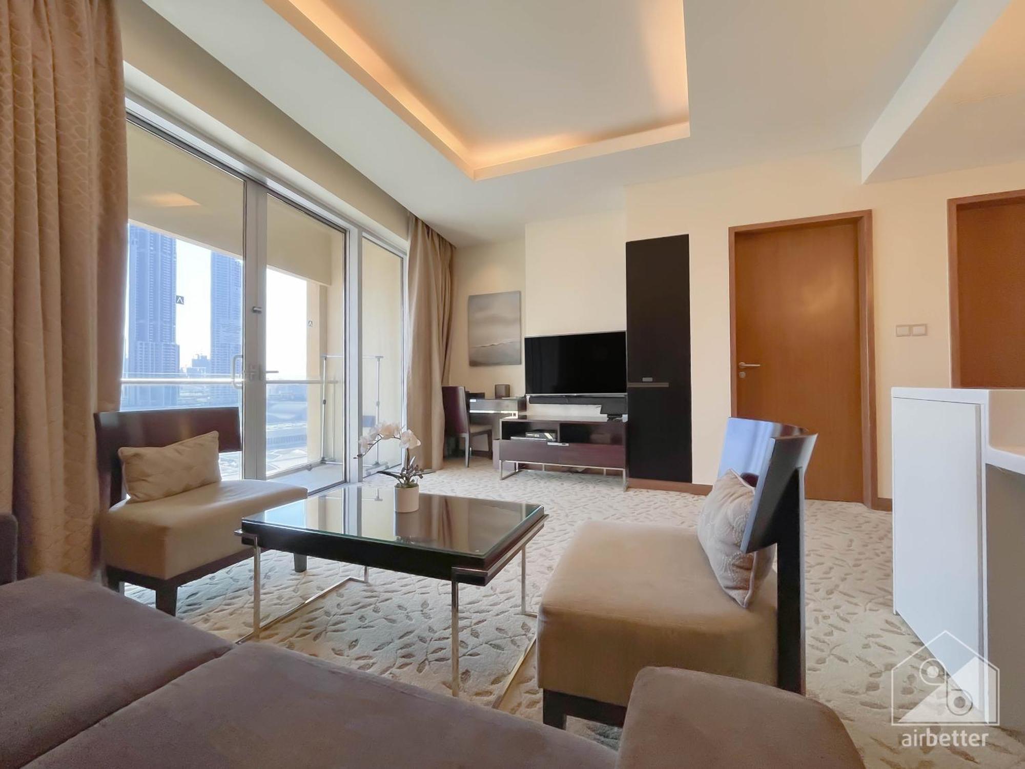 Mall Downtown Luxury With Balcony & View Dubai