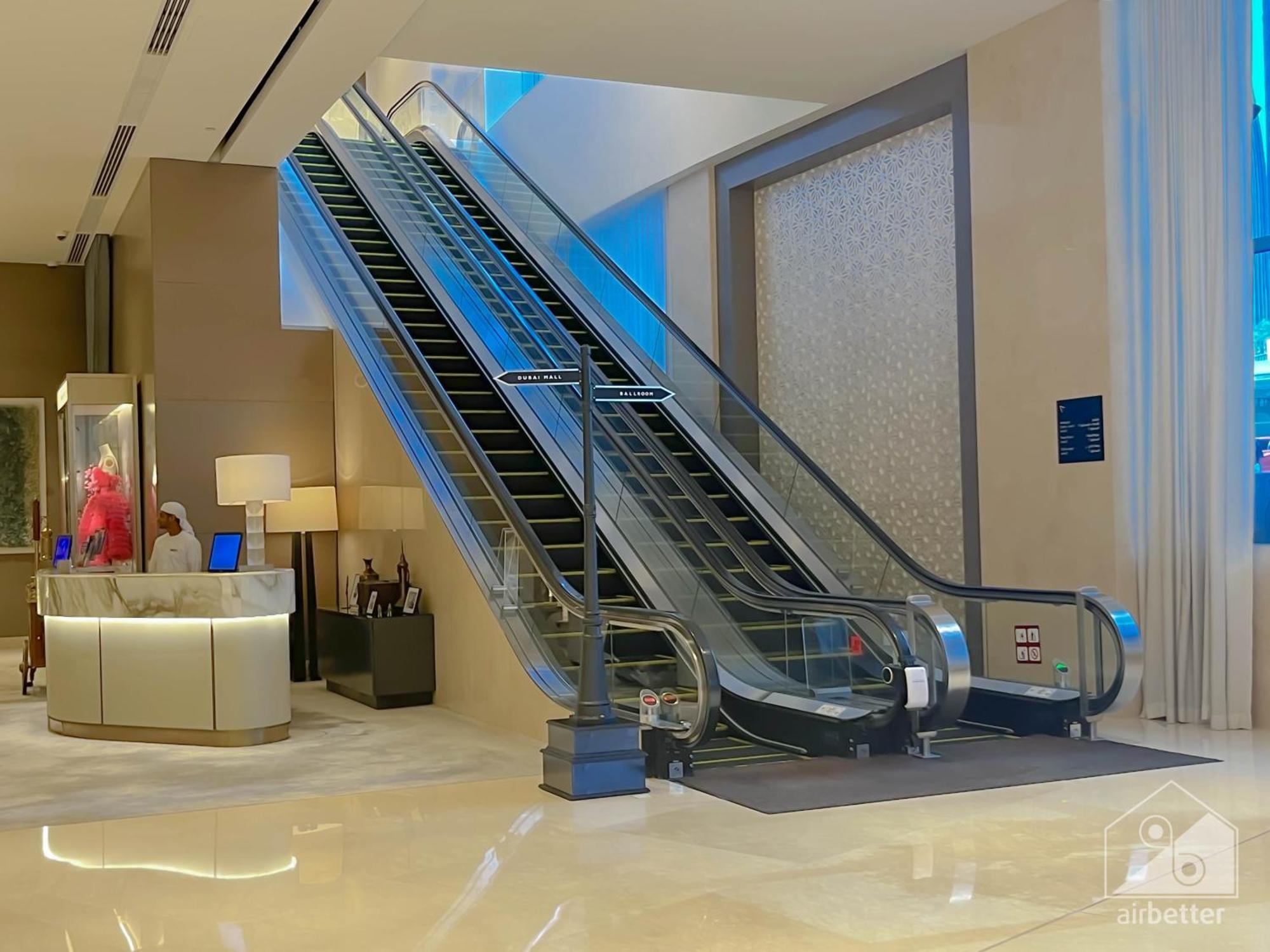Mall Downtown Luxury With Balcony & View * Dubai