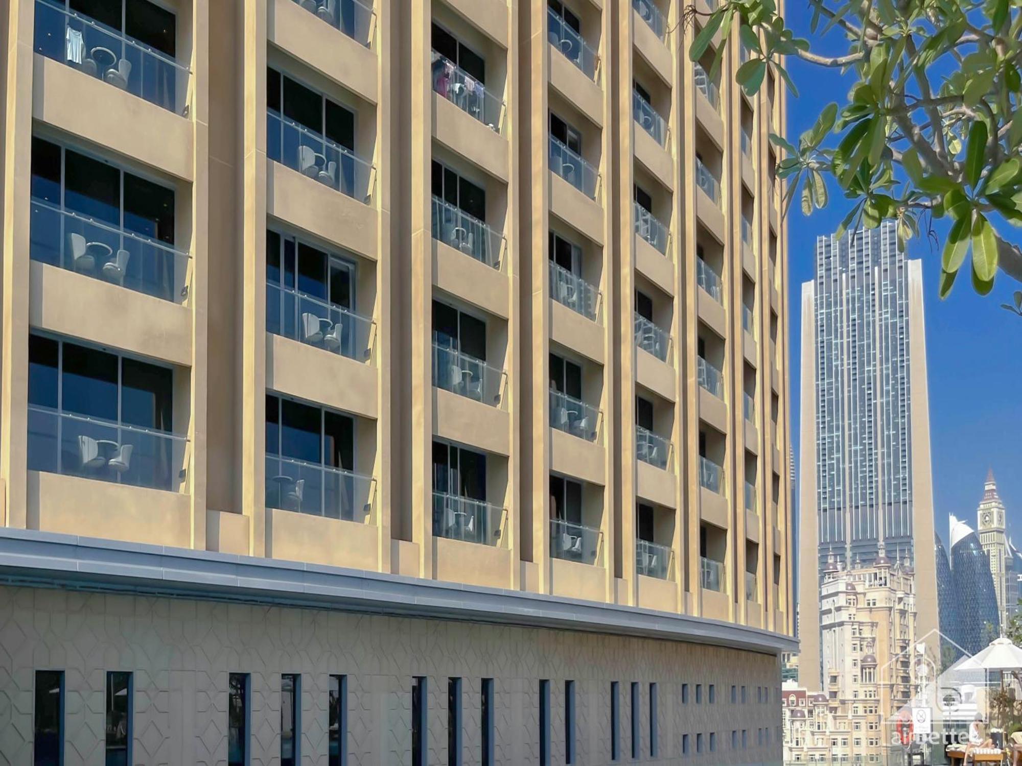 Mall Downtown Luxury With Balcony & View Apartment *