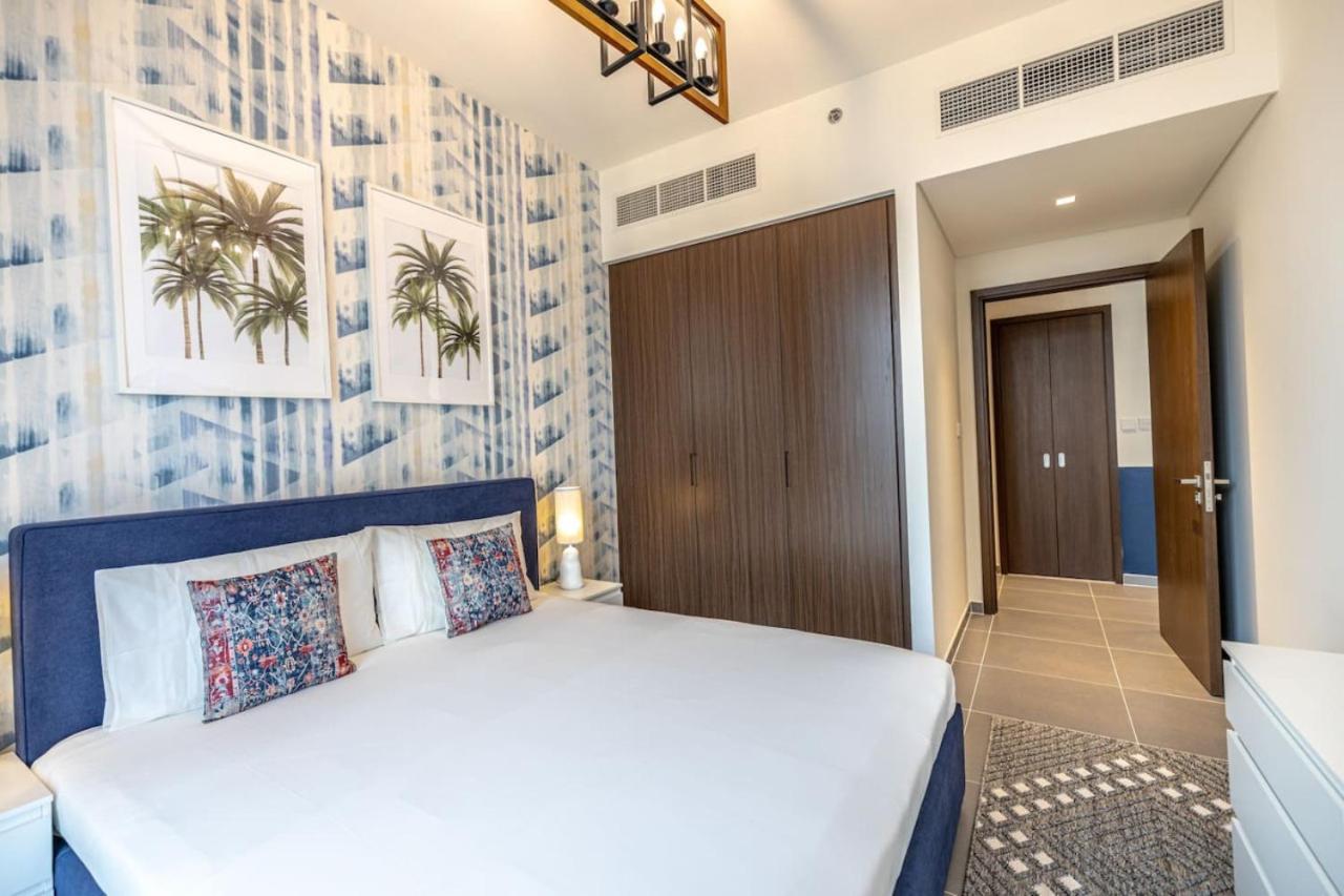 Stunning 1bhk Harbor View Apartment *