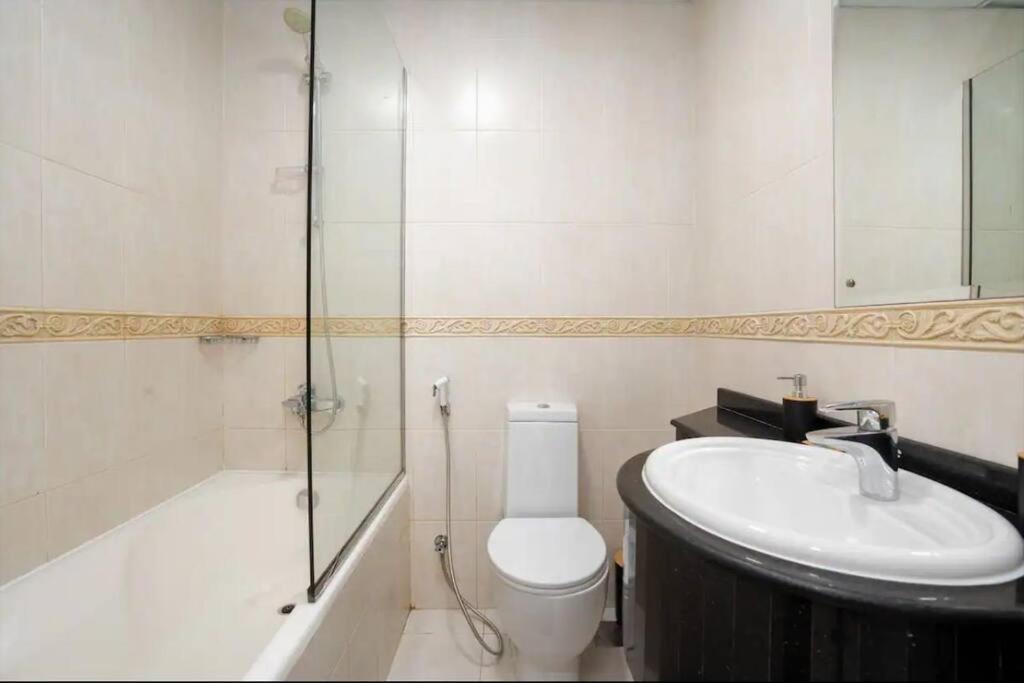Majestic 2br-elitemarina-seaview