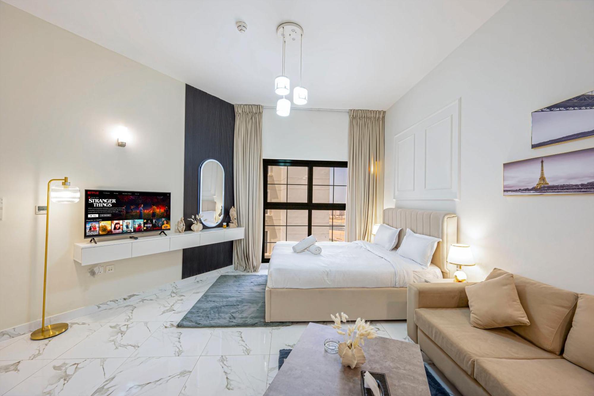 Comfortable With Dubailand Vibes * Dubai
