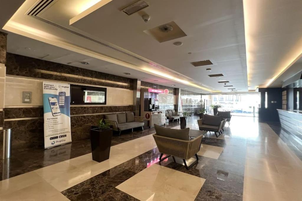 Lux 2br With Sea Views In Marina Apartment Dubai