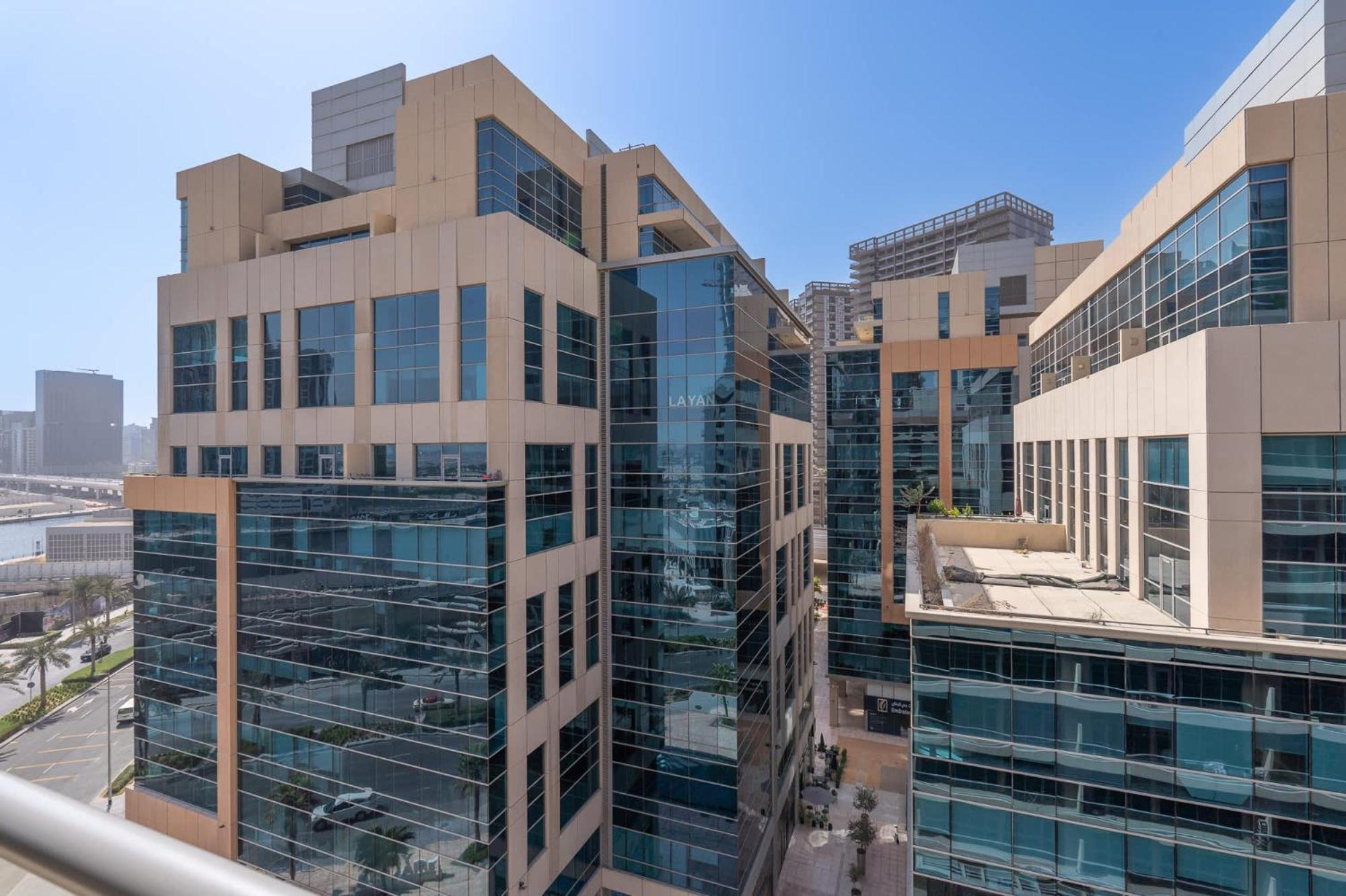 Glorious With Easy Access In Bay Square 9, Business Bay * Dubai