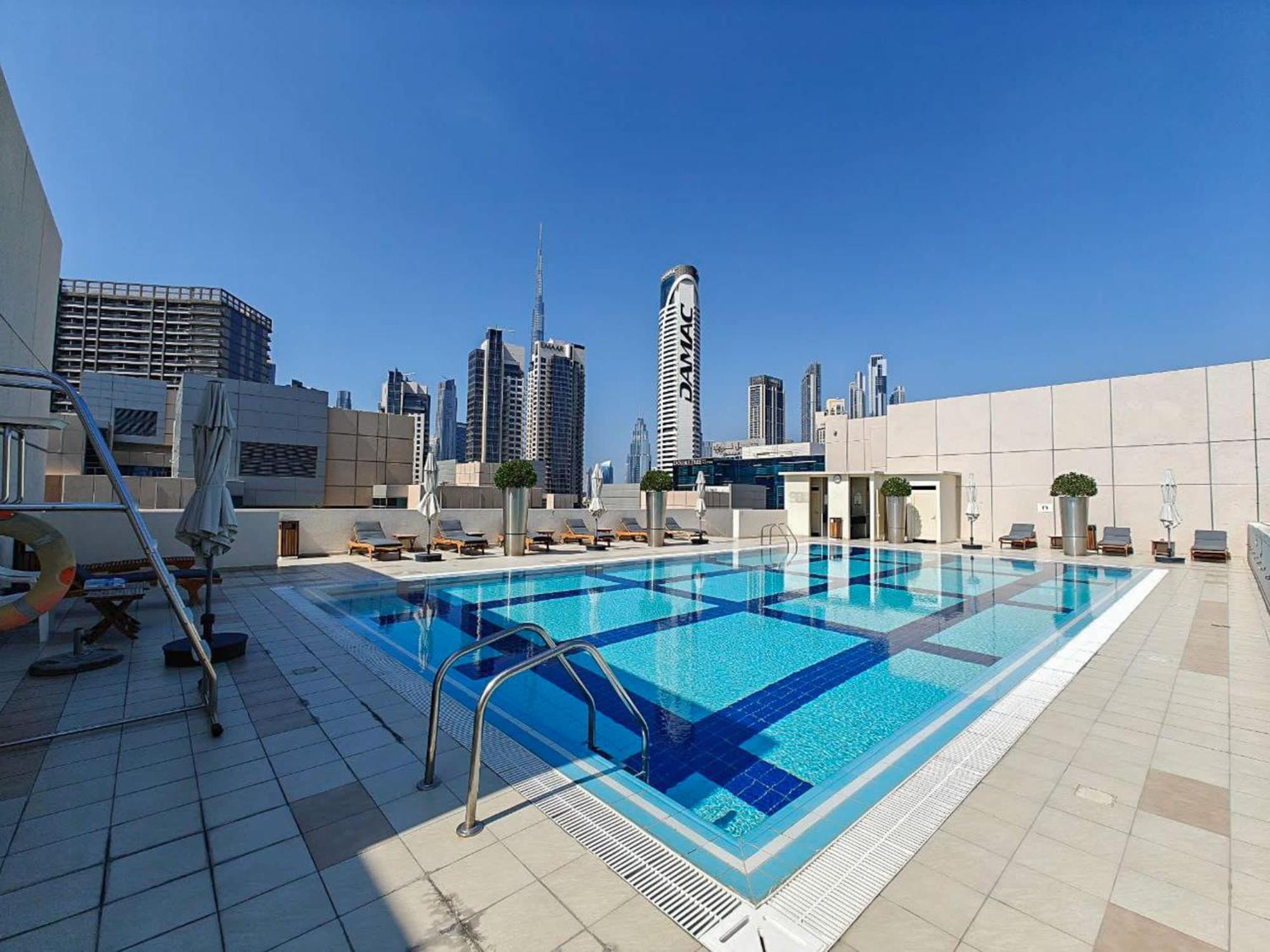 Glorious With Easy Access In Bay Square 9, Business Bay *