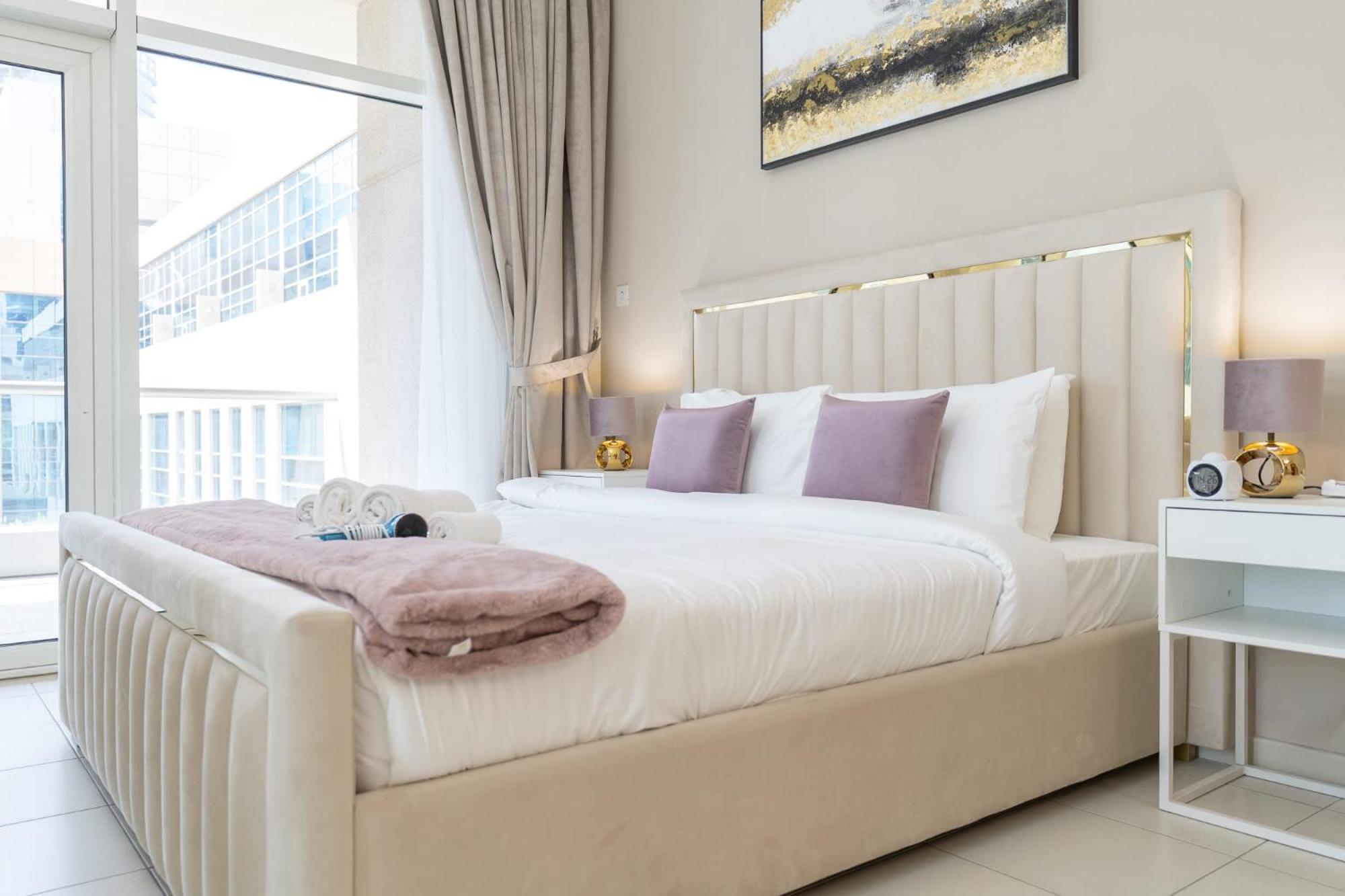 Glorious With Easy Access In Bay Square 9, Business Bay Apartment Dubai