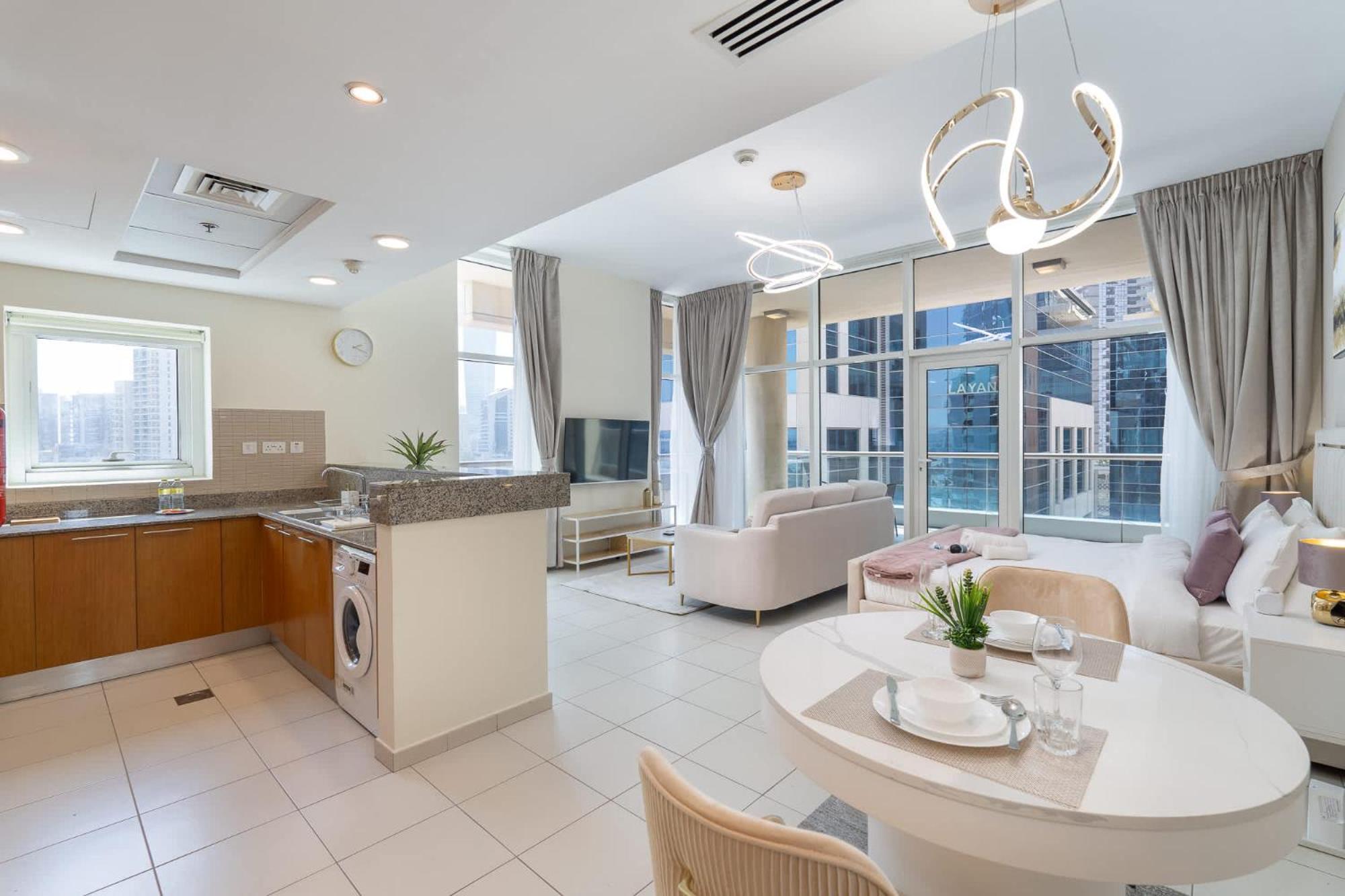 Glorious With Easy Access In Bay Square 9, Business Bay Apartment *