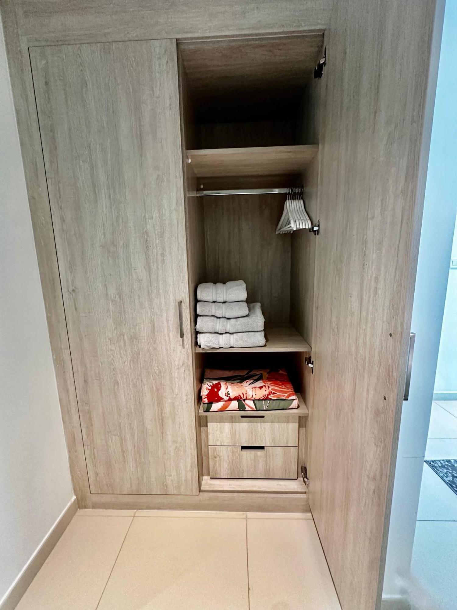 Luxury 5 Star In Seven Residences West Beach Palm Jumeirah With Sea View, Private Beach, Rooftop Pool * Dubai