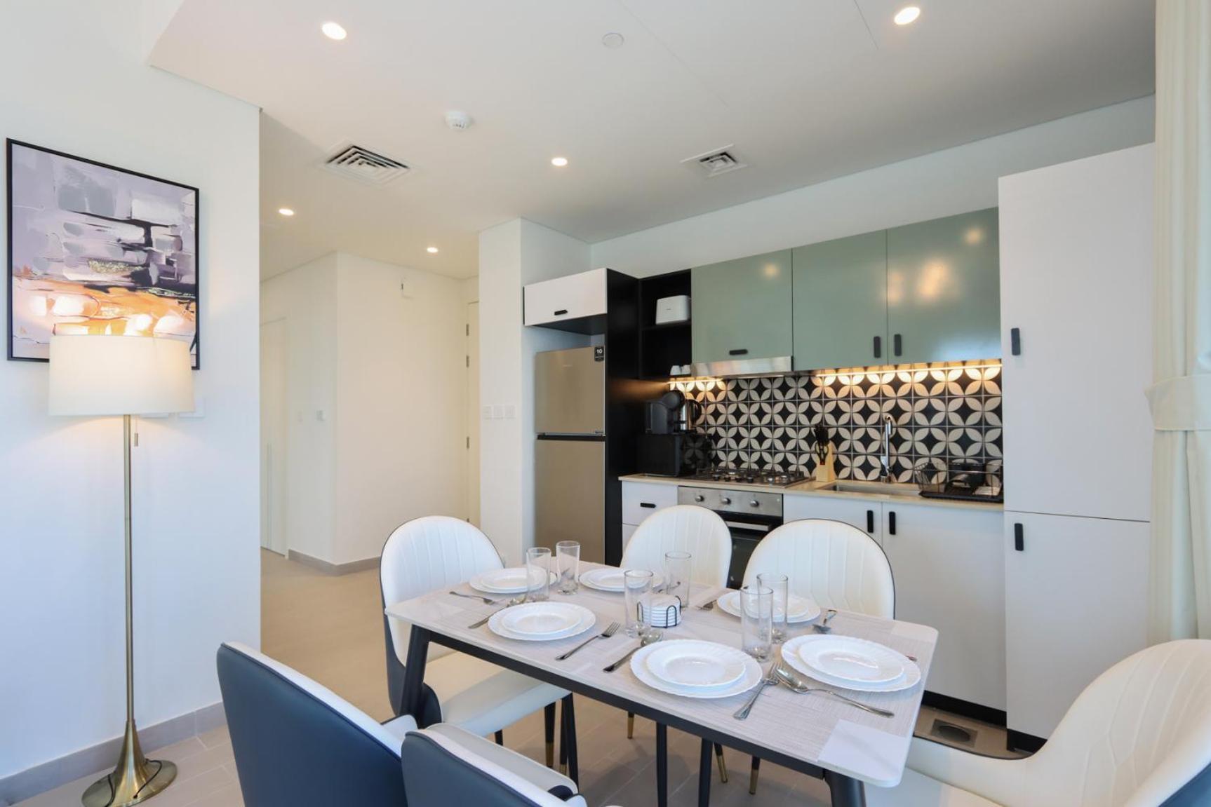 Livbnb - 2b In Heart Of , Hills * Dubai