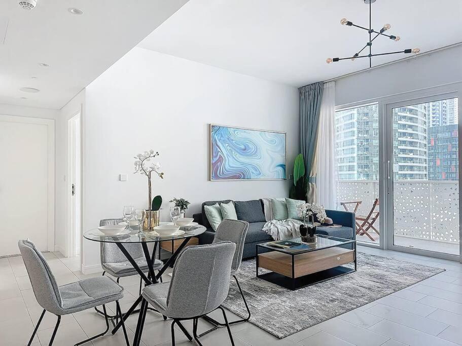La Vie Jbr Gorgeous One Bedroom Access Panoramic Pool Apartment *