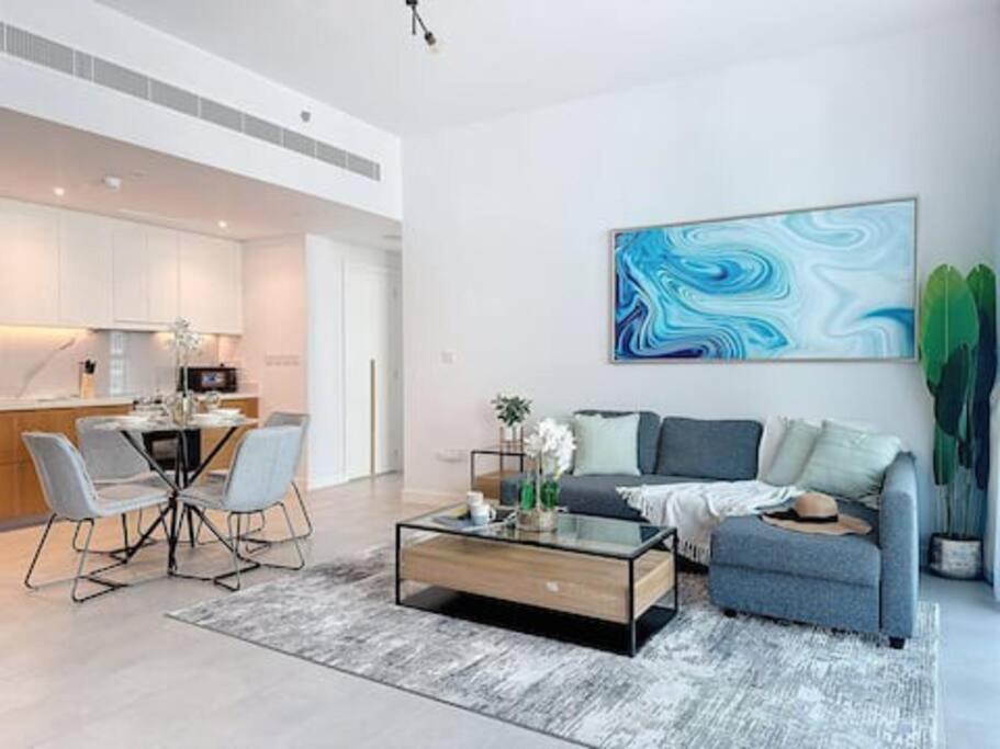 La Vie Jbr Gorgeous One Bedroom Access Panoramic Pool Apartment Dubai