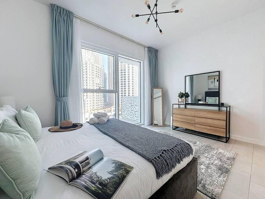 Apartment La Vie Jbr Gorgeous One Bedroom Access Panoramic Pool