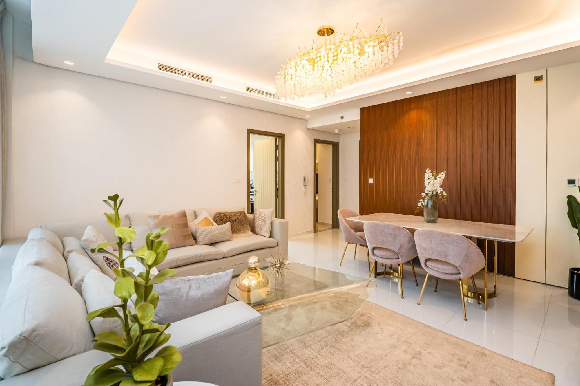 Luxury 2br Paramount Midtown Infinity Pool Business Bay Dubai