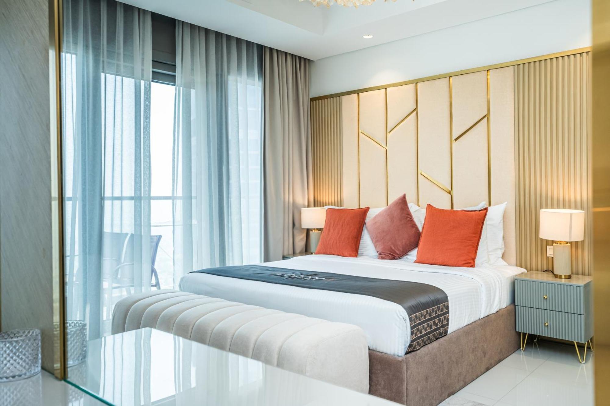 Apartment Luxury 2br Paramount Midtown Infinity Pool Business Bay