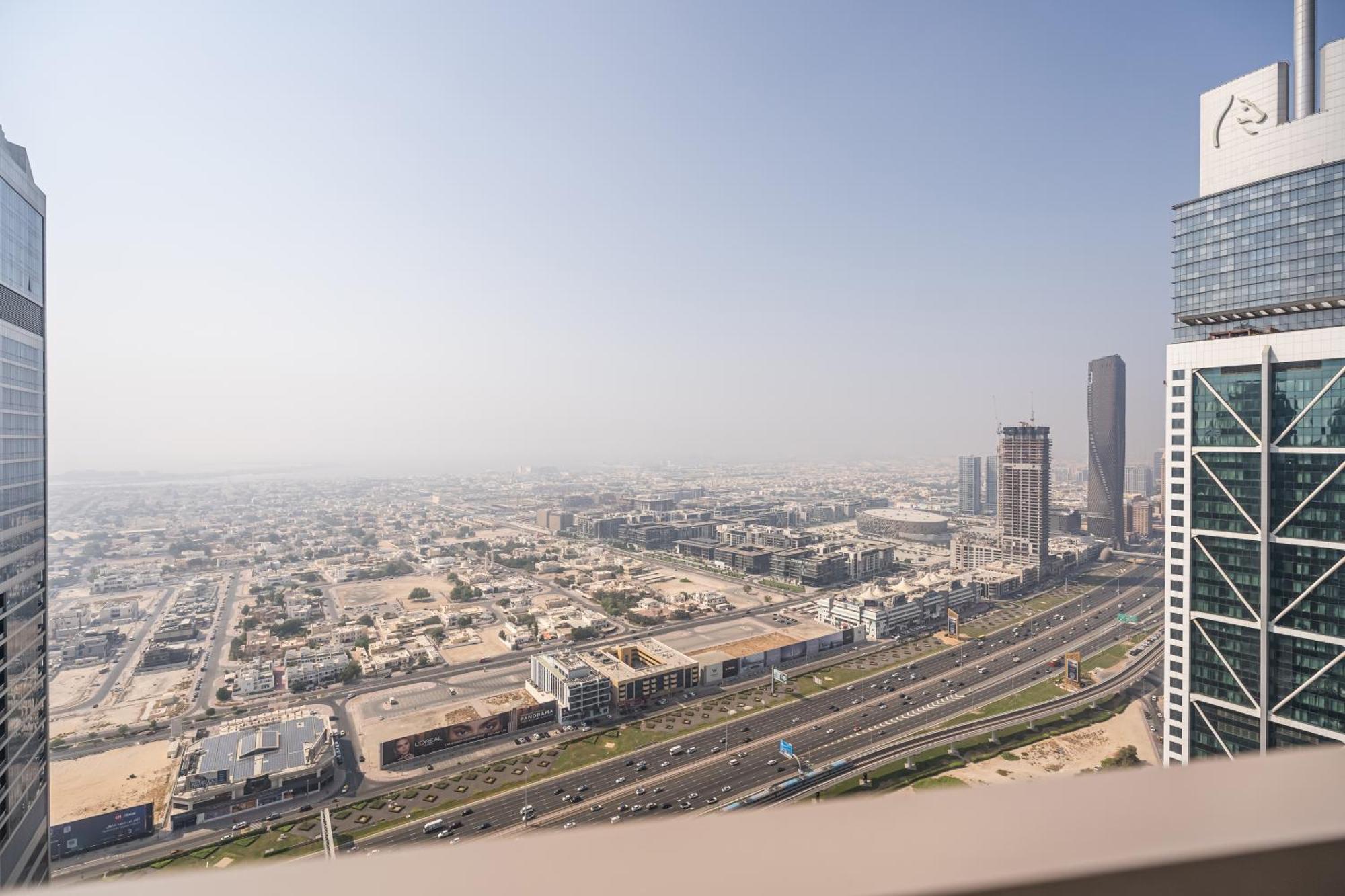 Luxury 2br Paramount Midtown Infinity Pool Business Bay * Dubai