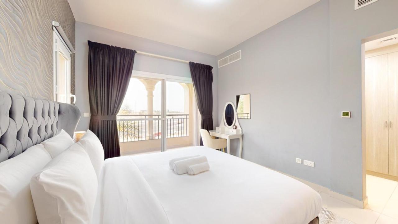 Bella Casa Serena - Serene Four Bedroom Holiday home *