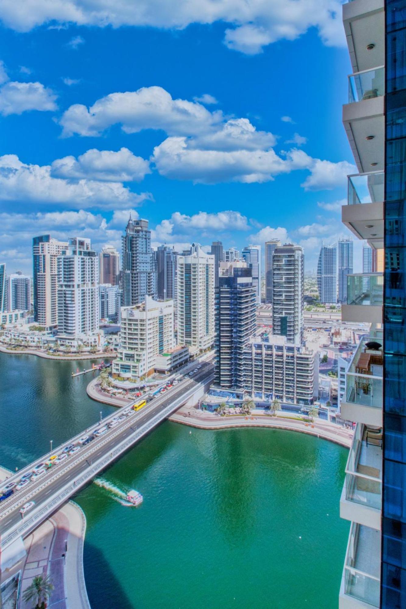 Shoresinn - Fantastic Marina Waterfront View Apartment