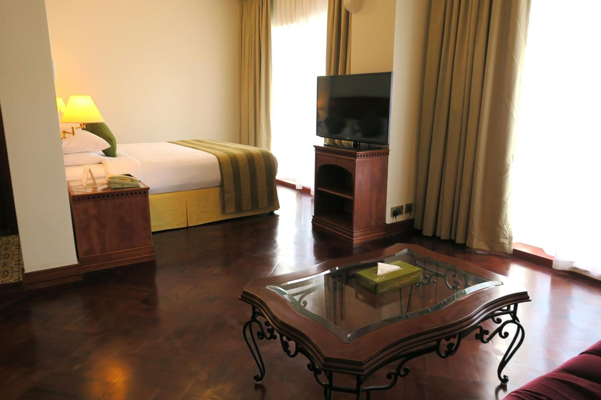 Hotel Riviera