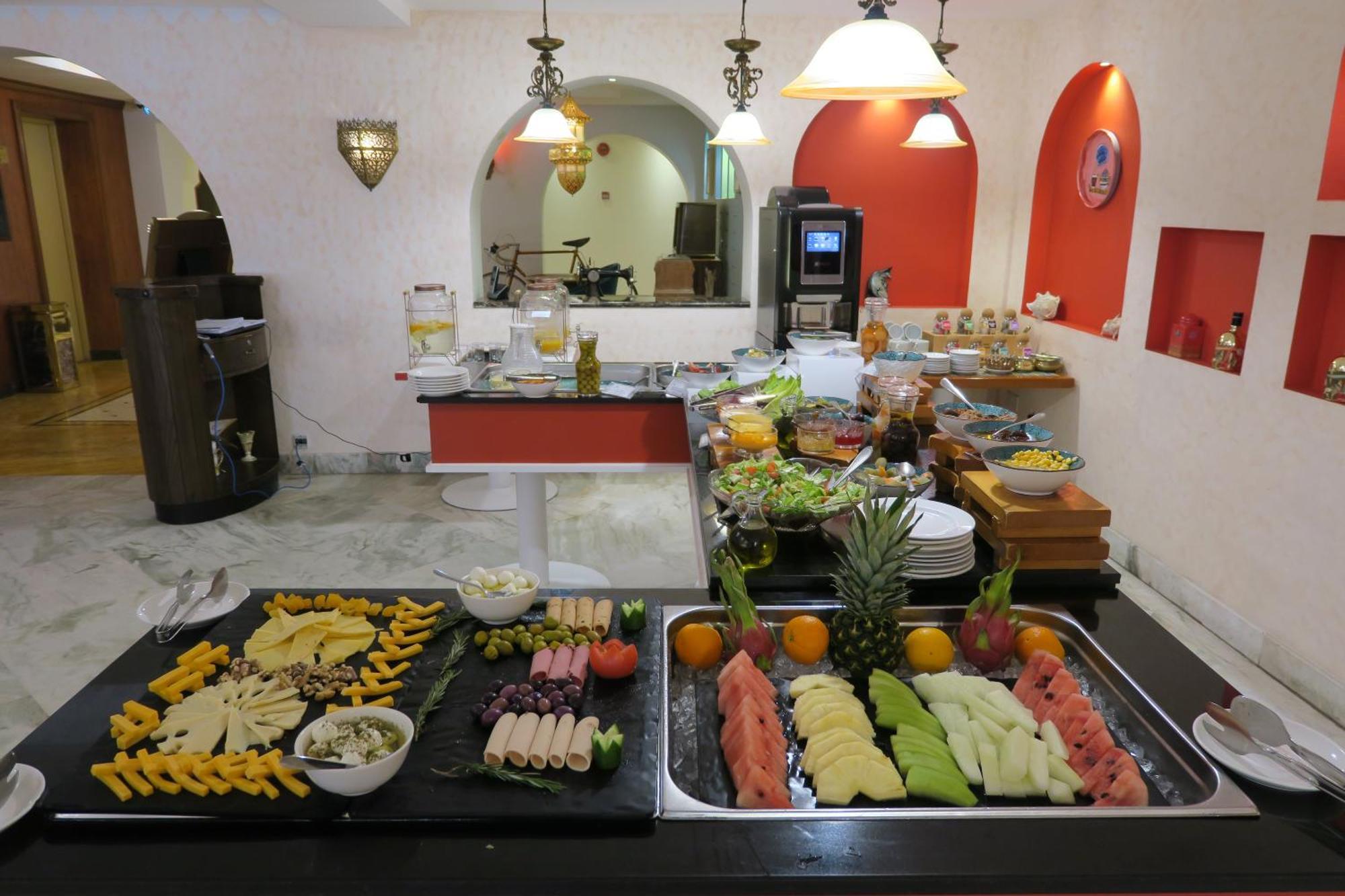 Riviera Hotel Dubai