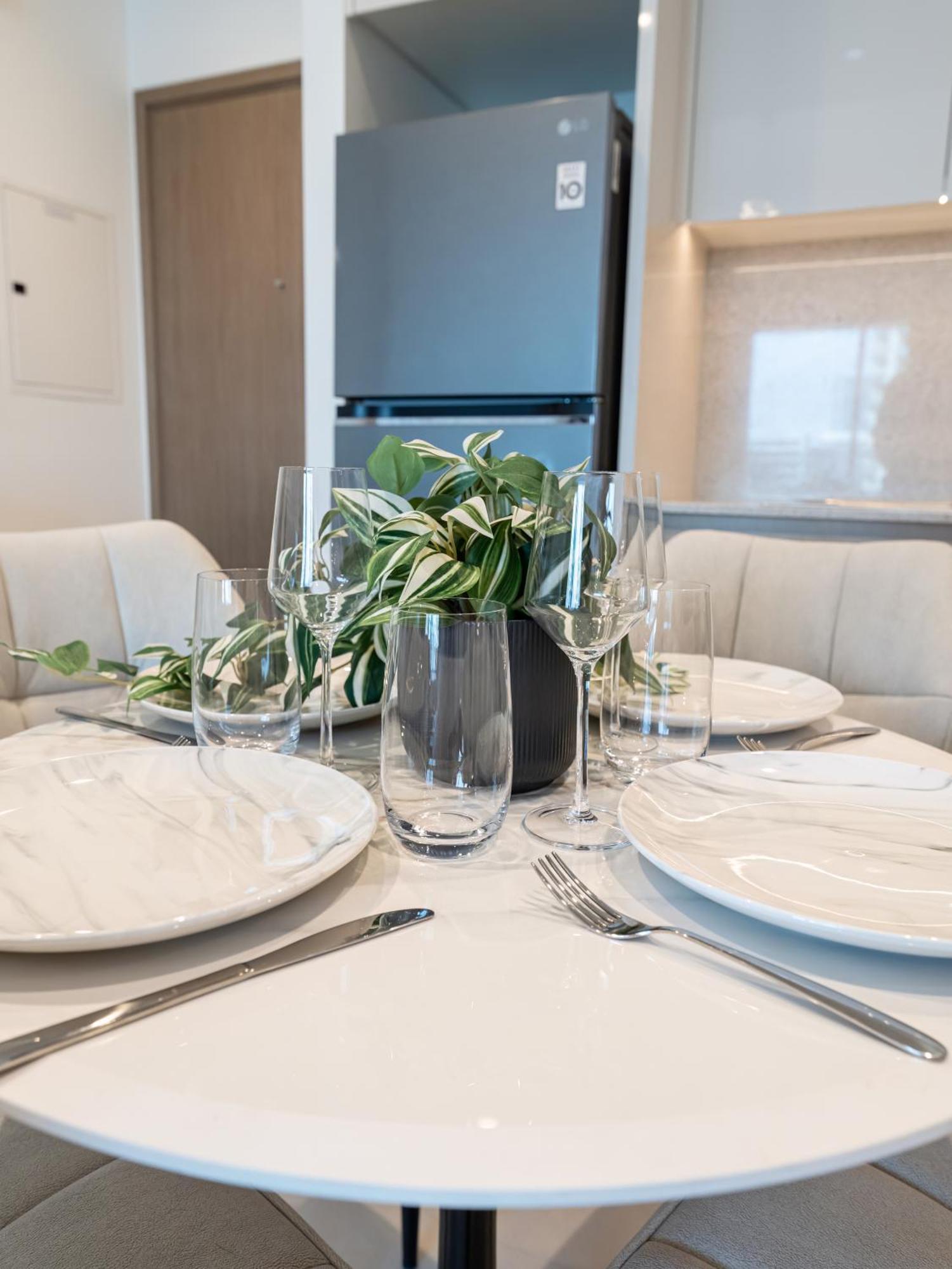 Luxury 1br, 5 Min Walk To Mall & Burj Khalifa, Sleep 1-4