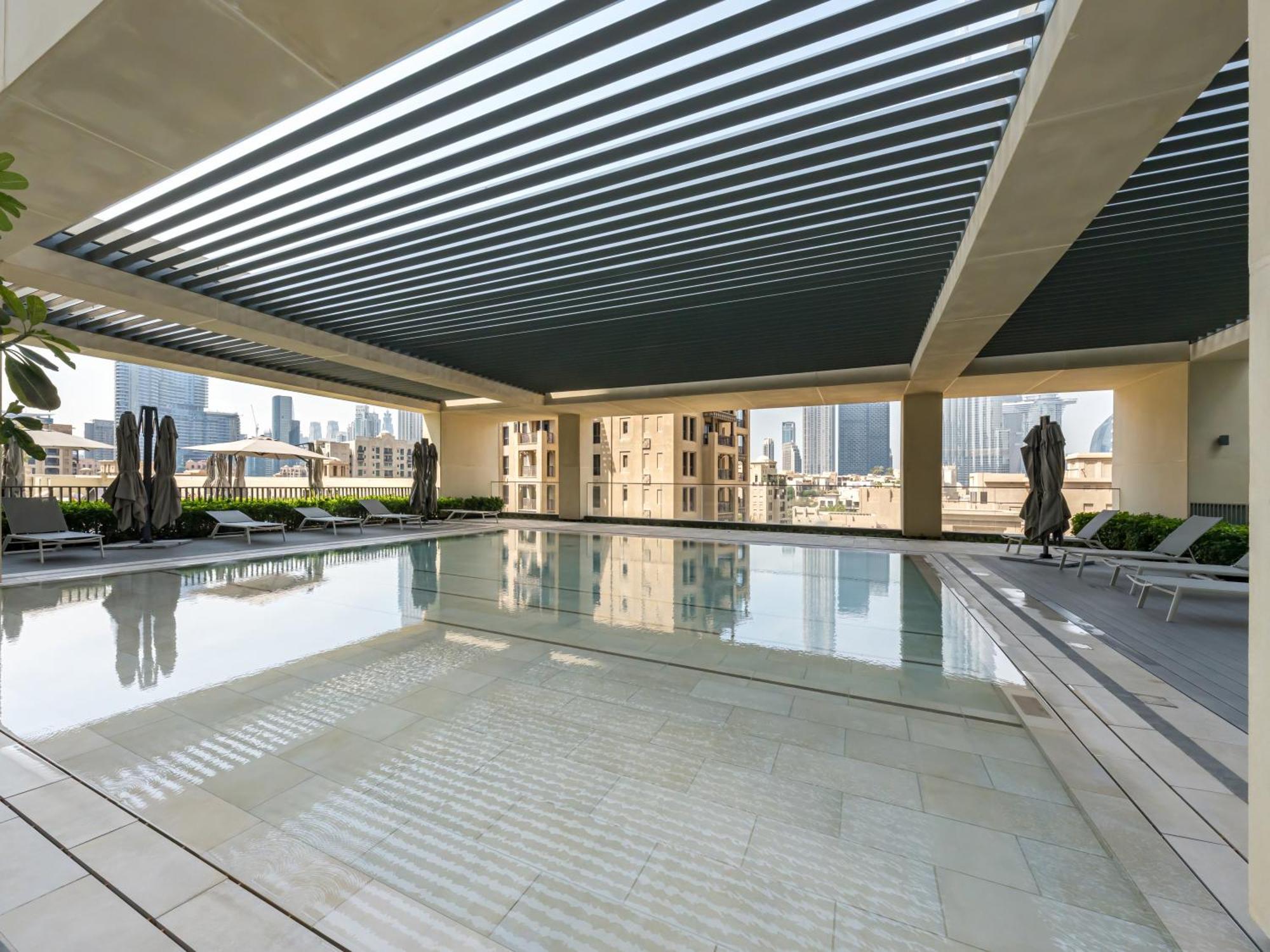 Apartment Luxury 1br, 5 Min Walk To Mall & Burj Khalifa, Sleep 1-4