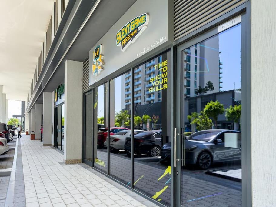 Marco Polo - Stunning 2br With Burj View, Spacious Gym & Pool Apartment *
