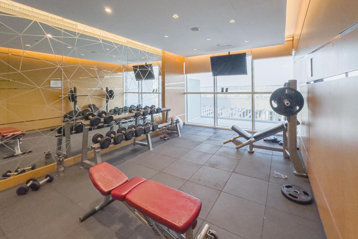 Apartment Damac Hills Carson On Golf Course
