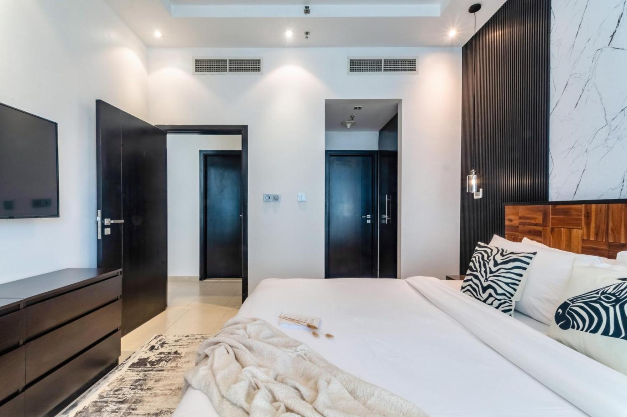 Elegant 1 Bdr Very Close To Jbr & Marina Walk I Ain View Apartment