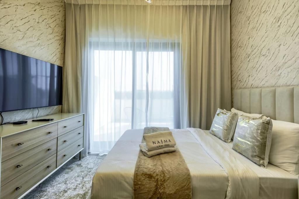 Nasma Luxury - Contemporary Living In A Cozy