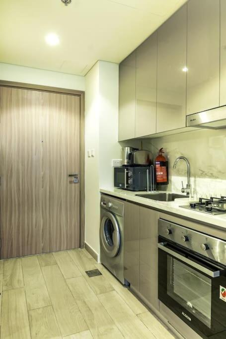 Nasma Luxury - Contemporary Living In A Cozy * Dubai