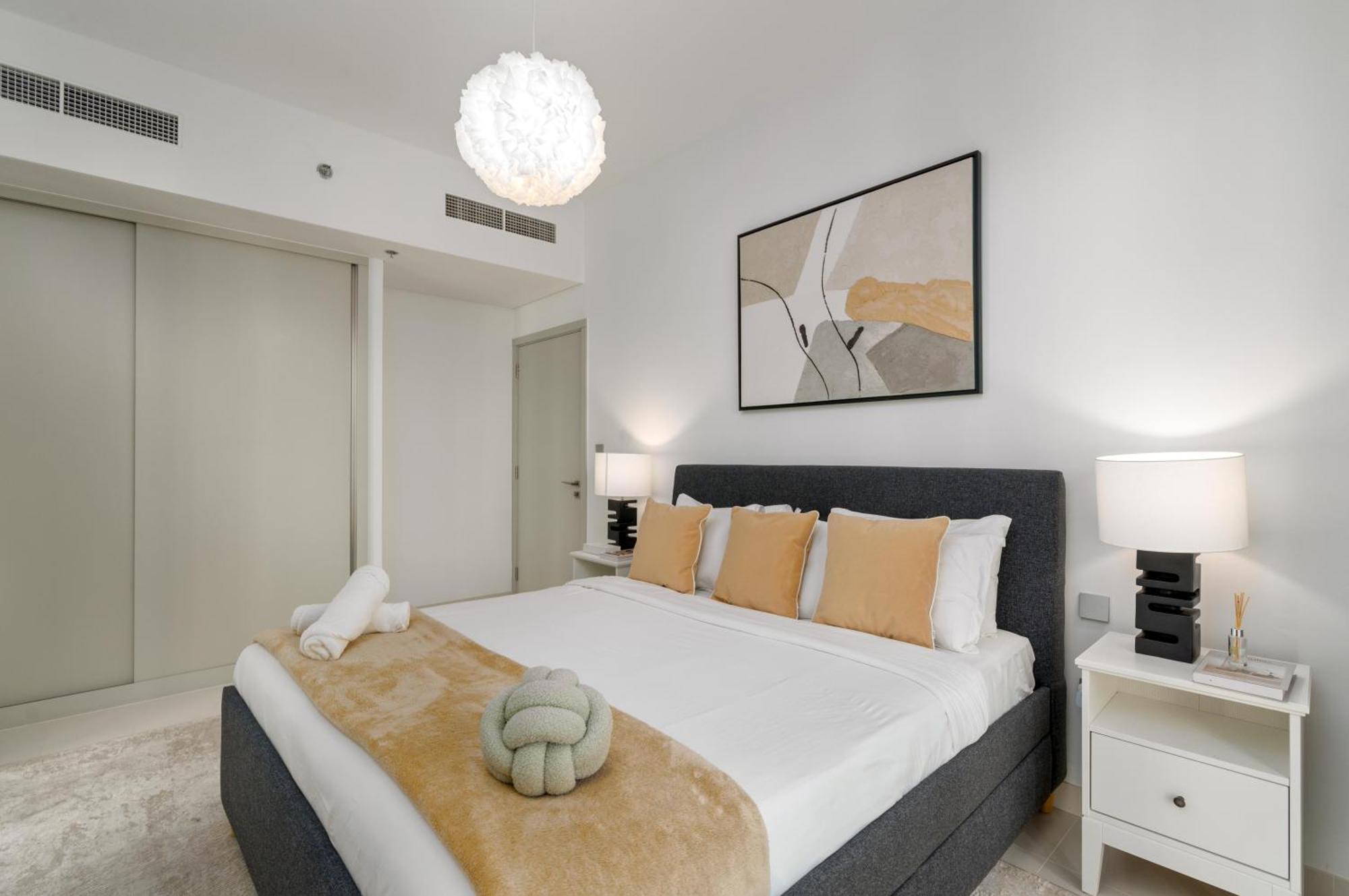 Apartment White Sage Sun And 1br At Isle Emaar Beachfront