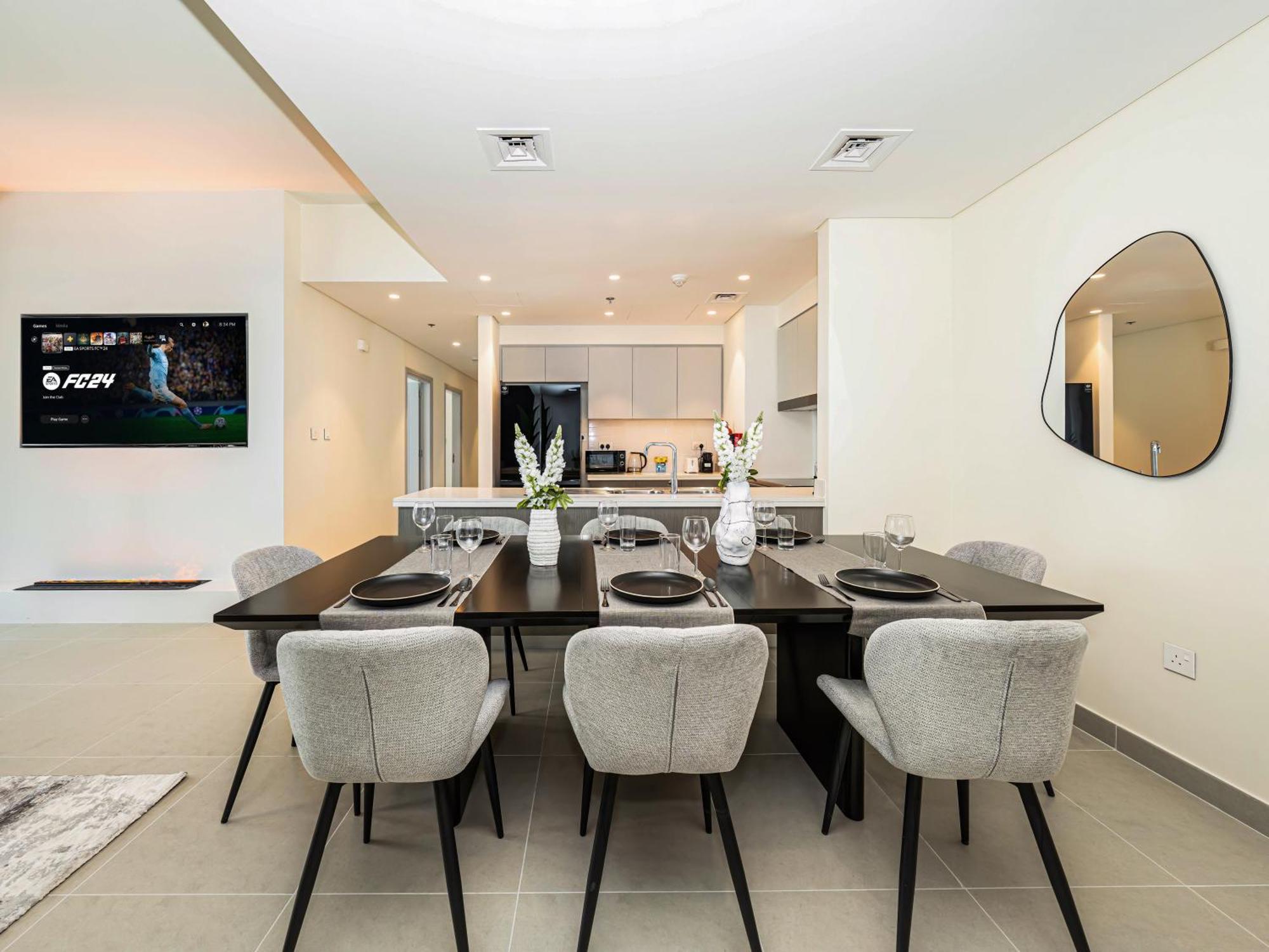 Luxury 4br Apt-iconic Burj Khalifa &fountain Views *