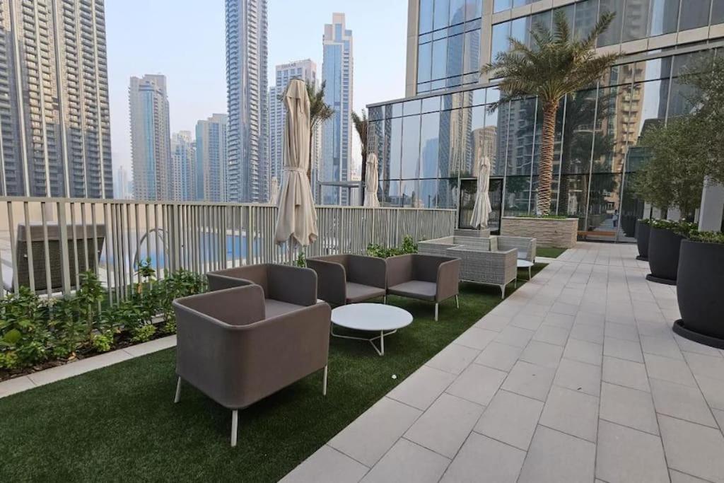 Luxury 4br Apt-iconic Burj Khalifa &fountain Views *