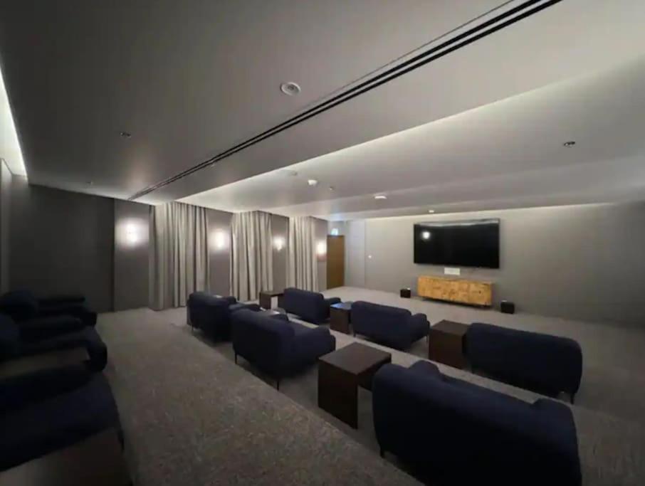 Apartment Luxury 4br Apt-iconic Burj Khalifa &fountain Views Dubai