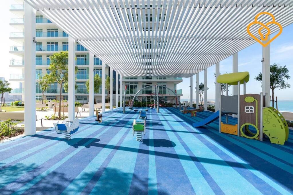 Apartment Keysplease Full Seaview 2 Bedroom Private Beach, Emaar Beachfront Dubai