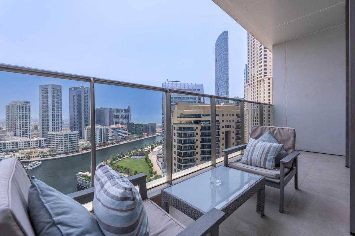 Apartment Wonderful 1-bedroom With Canal View At Sparkle Tower In Marina *
