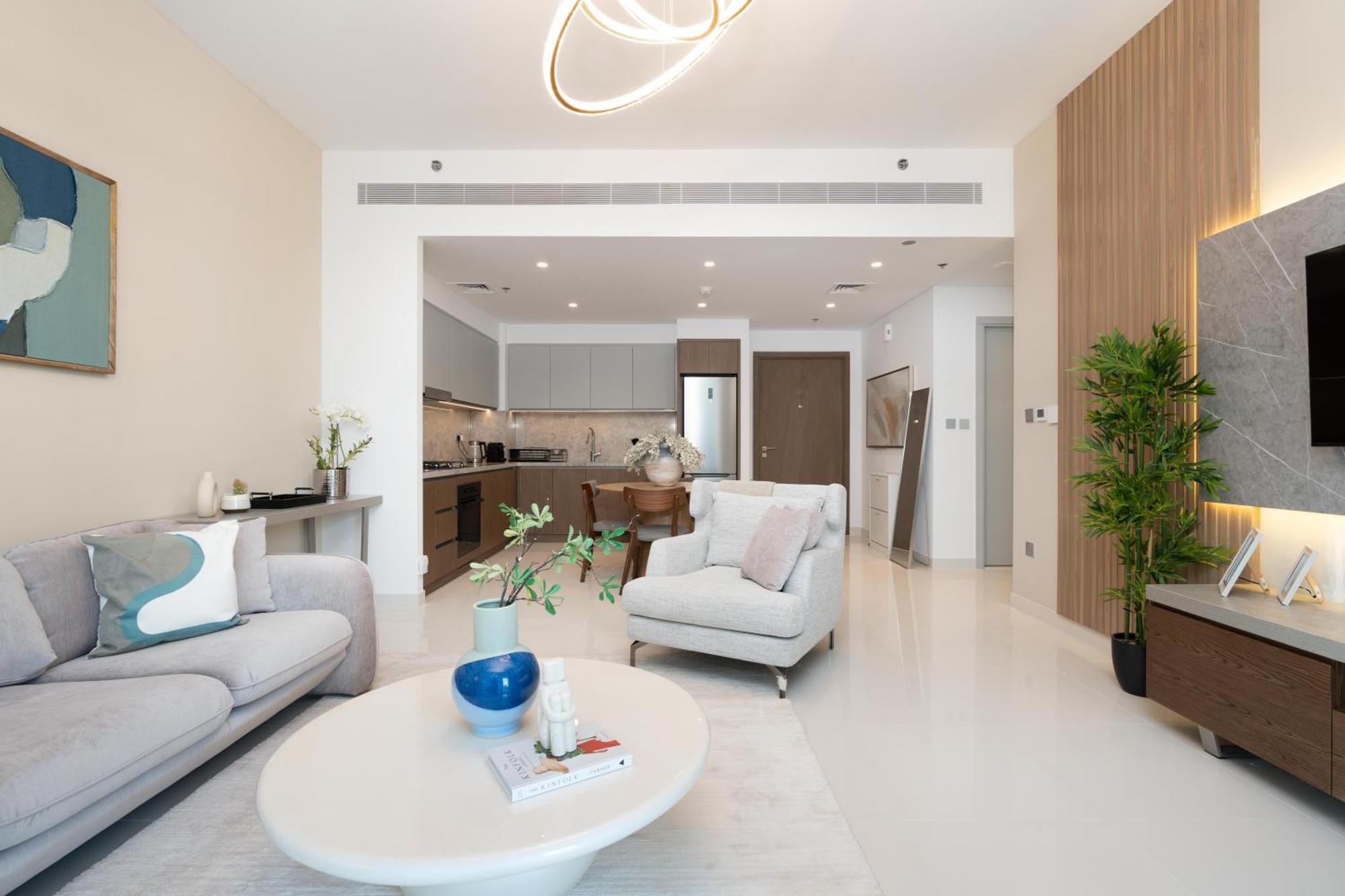Isle Tower 1 - Beachfront Stunning - Full Sea Views Apartment *