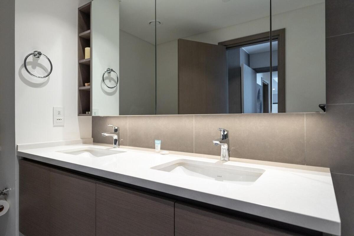 Apartment Stylish 2-bed Oasis With Pool In Peaceful Creek Harbour *