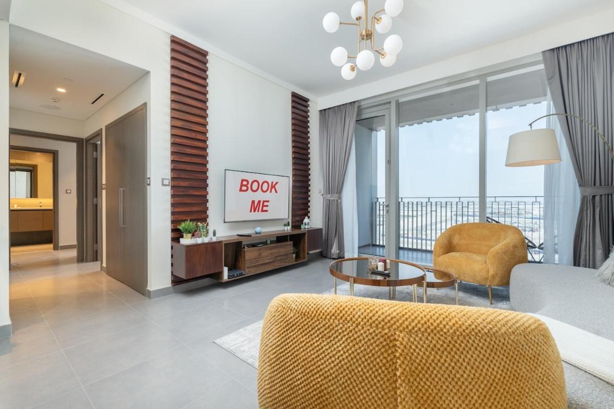 Apartment Stylish 2-bed Oasis With Pool In Peaceful Creek Harbour Dubai