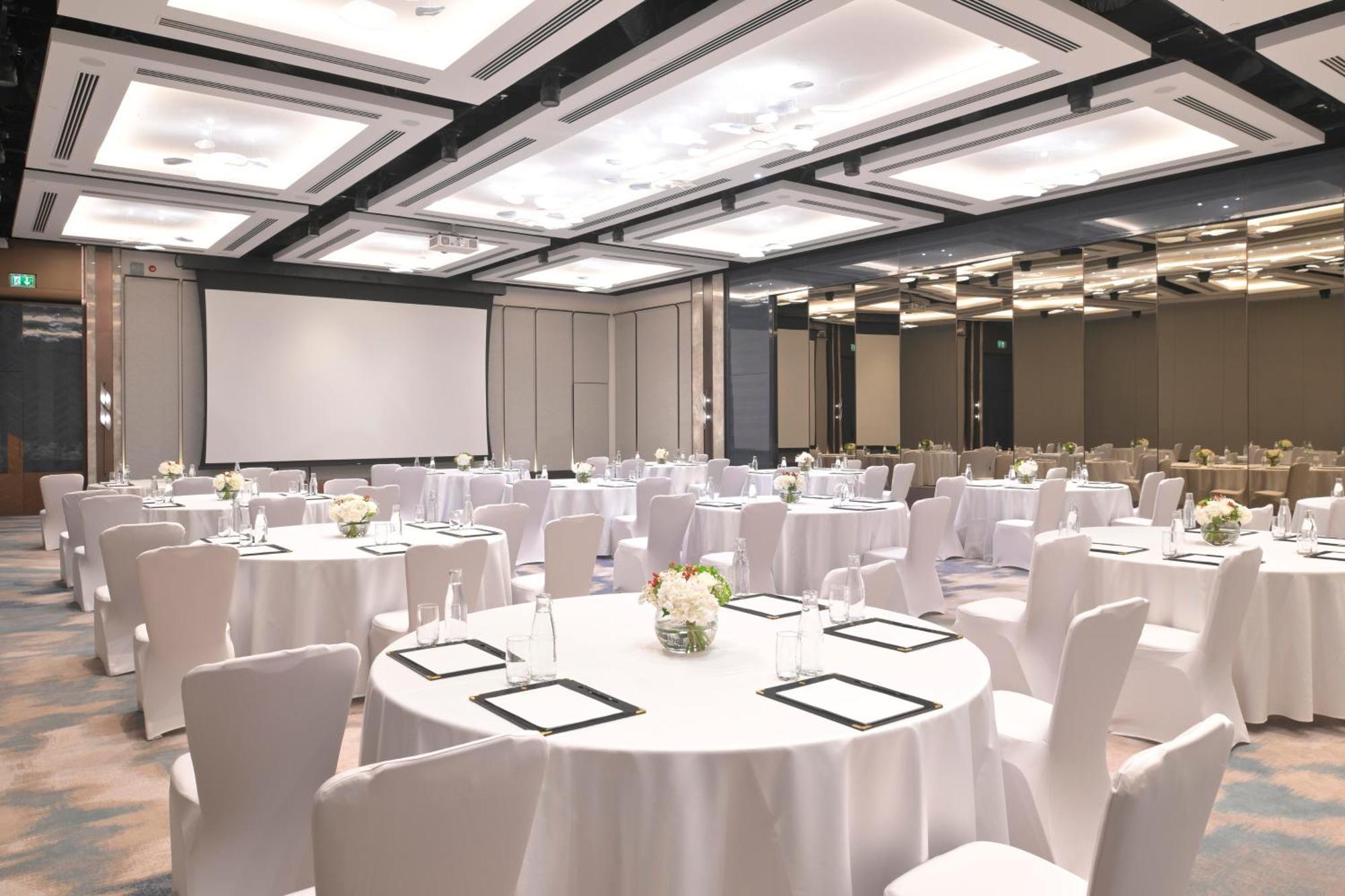Intercontinental Festival By Ihg 5* Dubai