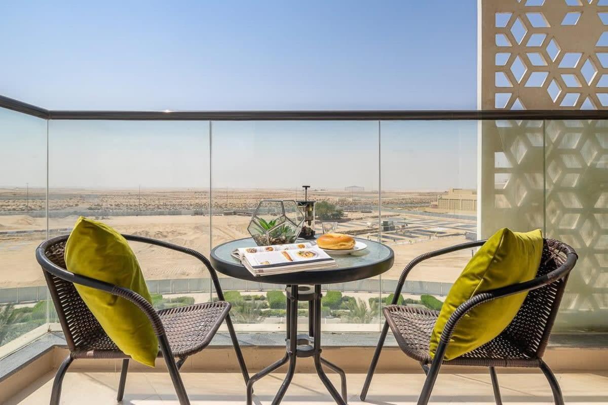 Frank Porter - Majestique 2 Apartment Dubai