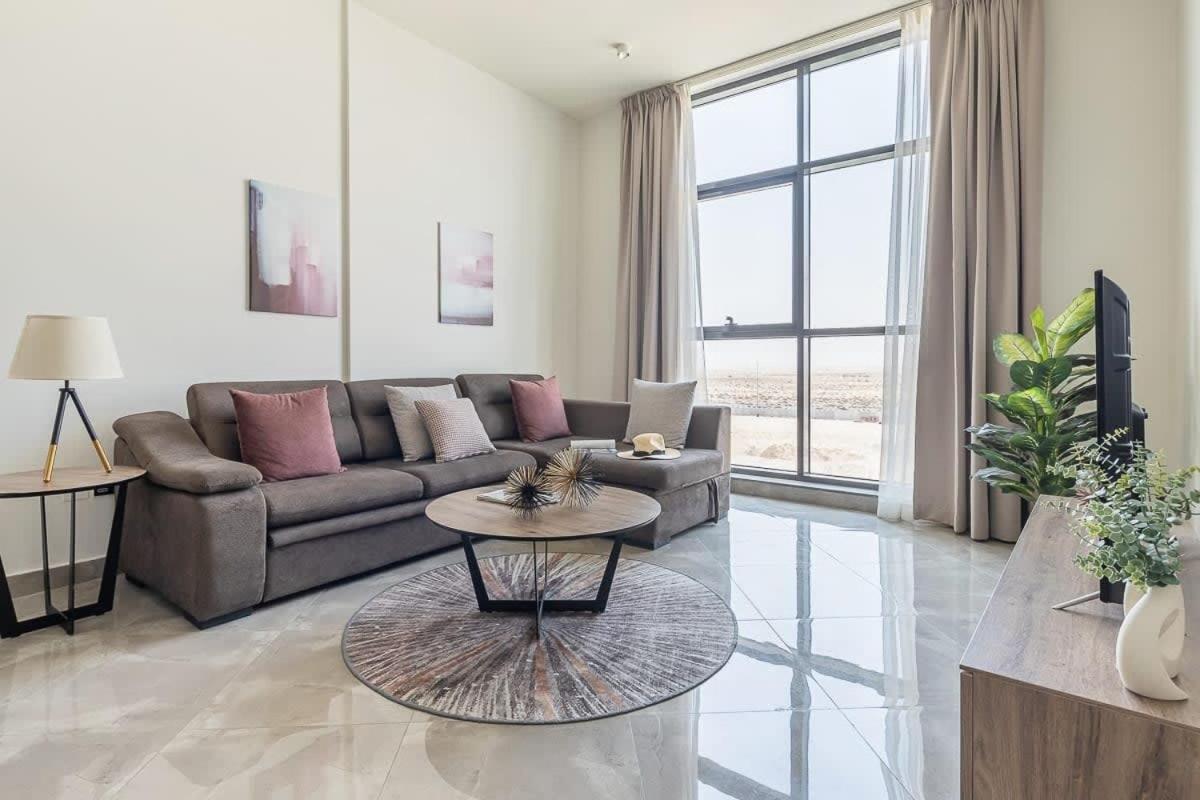 Frank Porter - Majestique 2 Apartment *