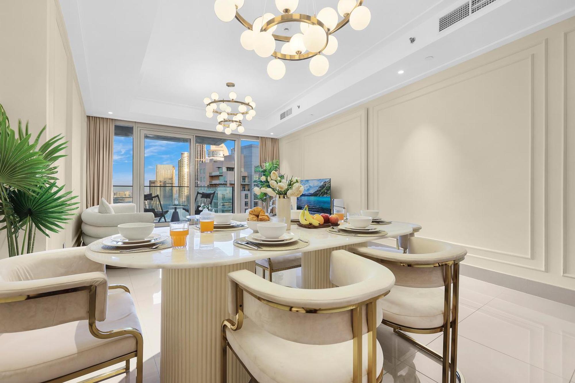 First Class 3br With Full Burj Khalifa And Fountain View Dubai