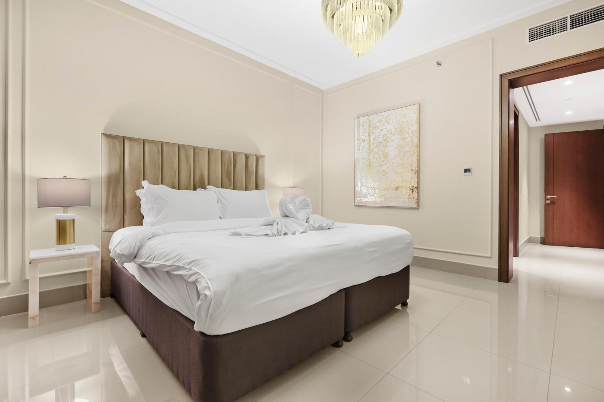 First Class 3br With Full Burj Khalifa And Fountain View Apartment Dubai