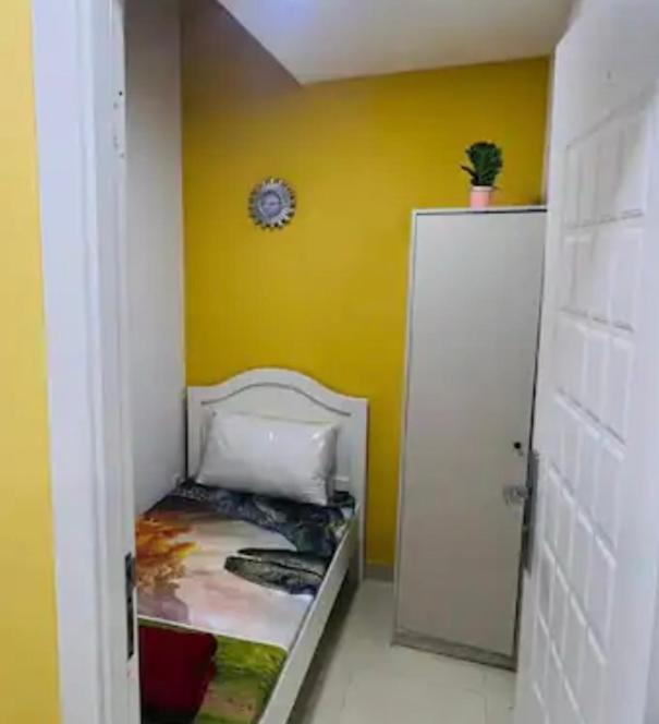 Hostel B.s