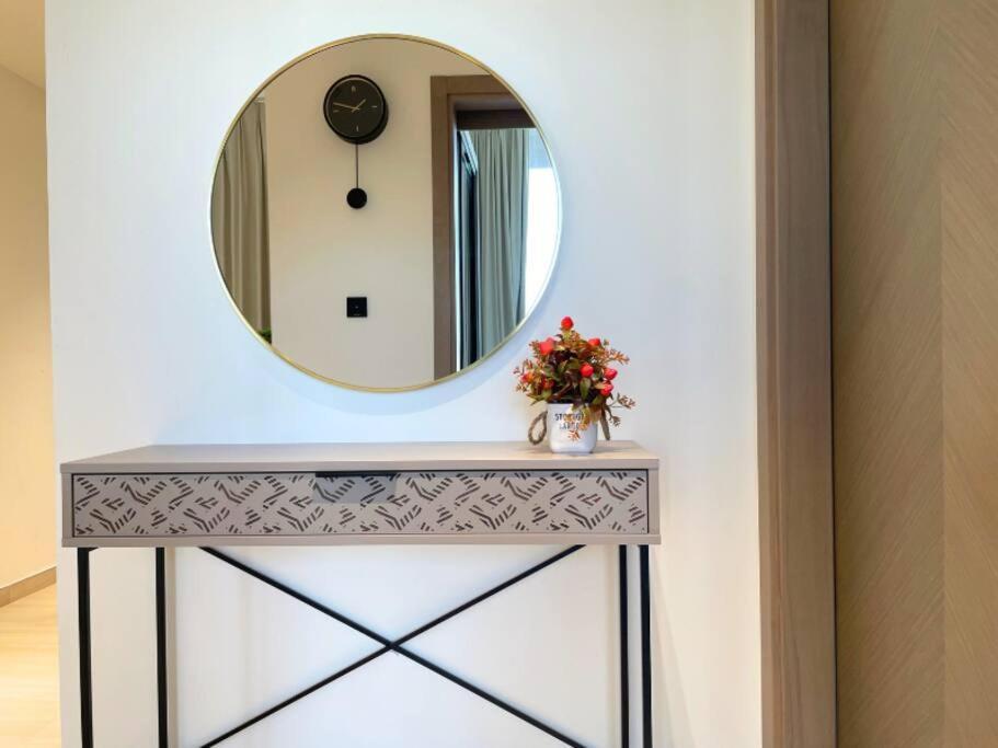 Apartment Premium Furnished 1br Binghatti Corner In Jvc